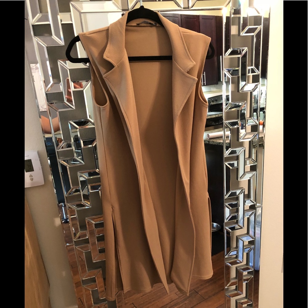 Tan sleeveless duster